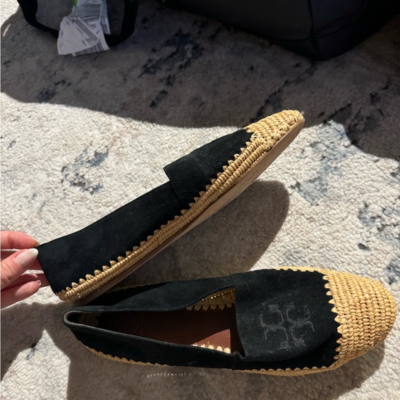 Tory Burch Women Arianne Black Suede Espadrille Flats - Picture 4 of 6
